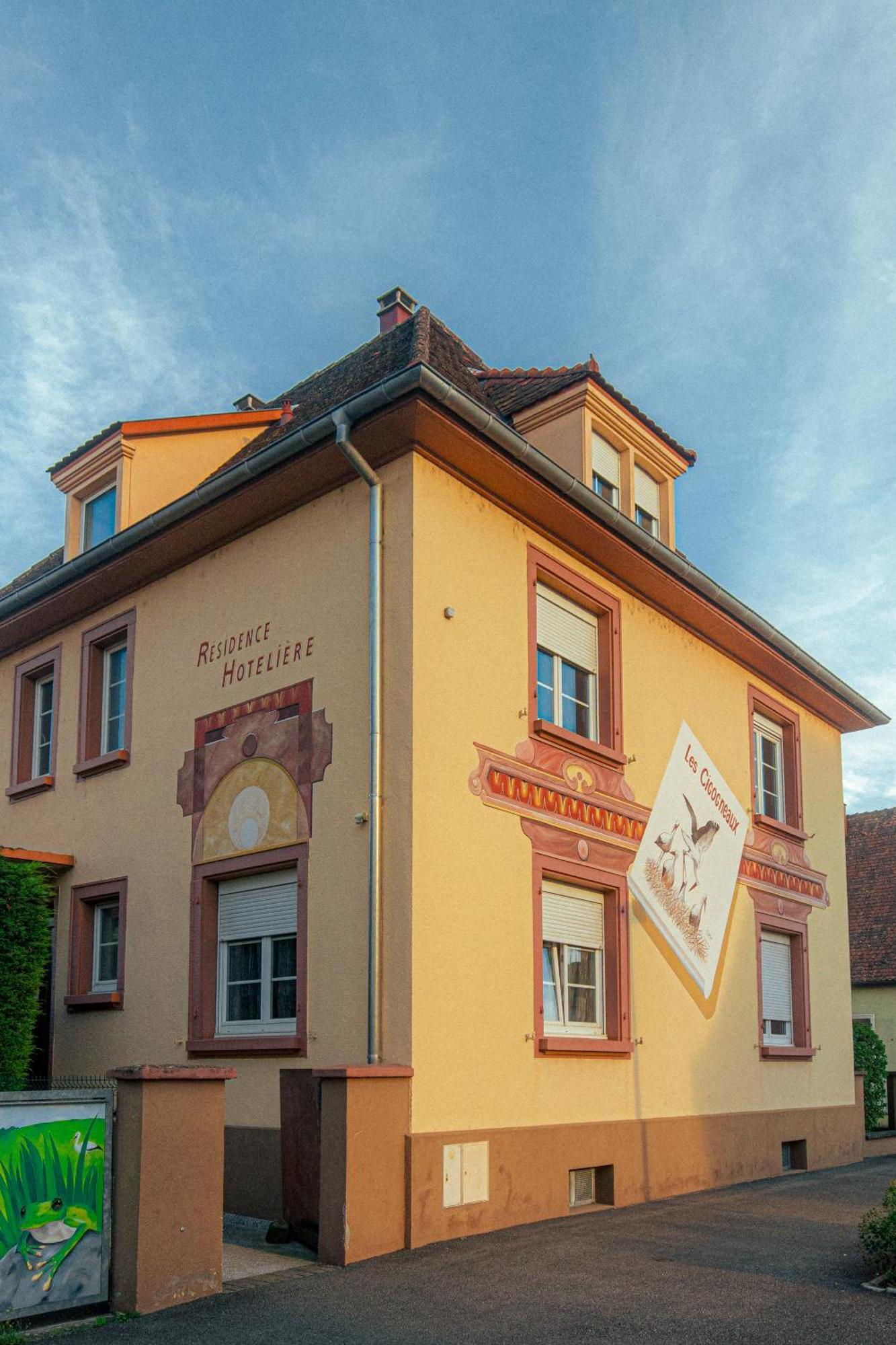 Residence Les Cigogneaux Ostheim Bagian luar foto